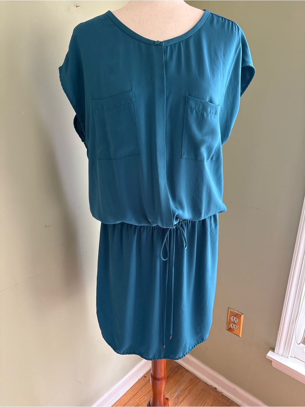 Vince teal drop waist casual dress. Silky look, gathered waist. M. Excellent!